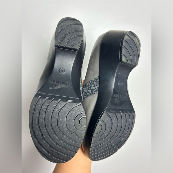 Dansko Women’s Mary Jane Clogs Size 39 Leather Minimalist Comfortable Natural - Picture 8 of 11